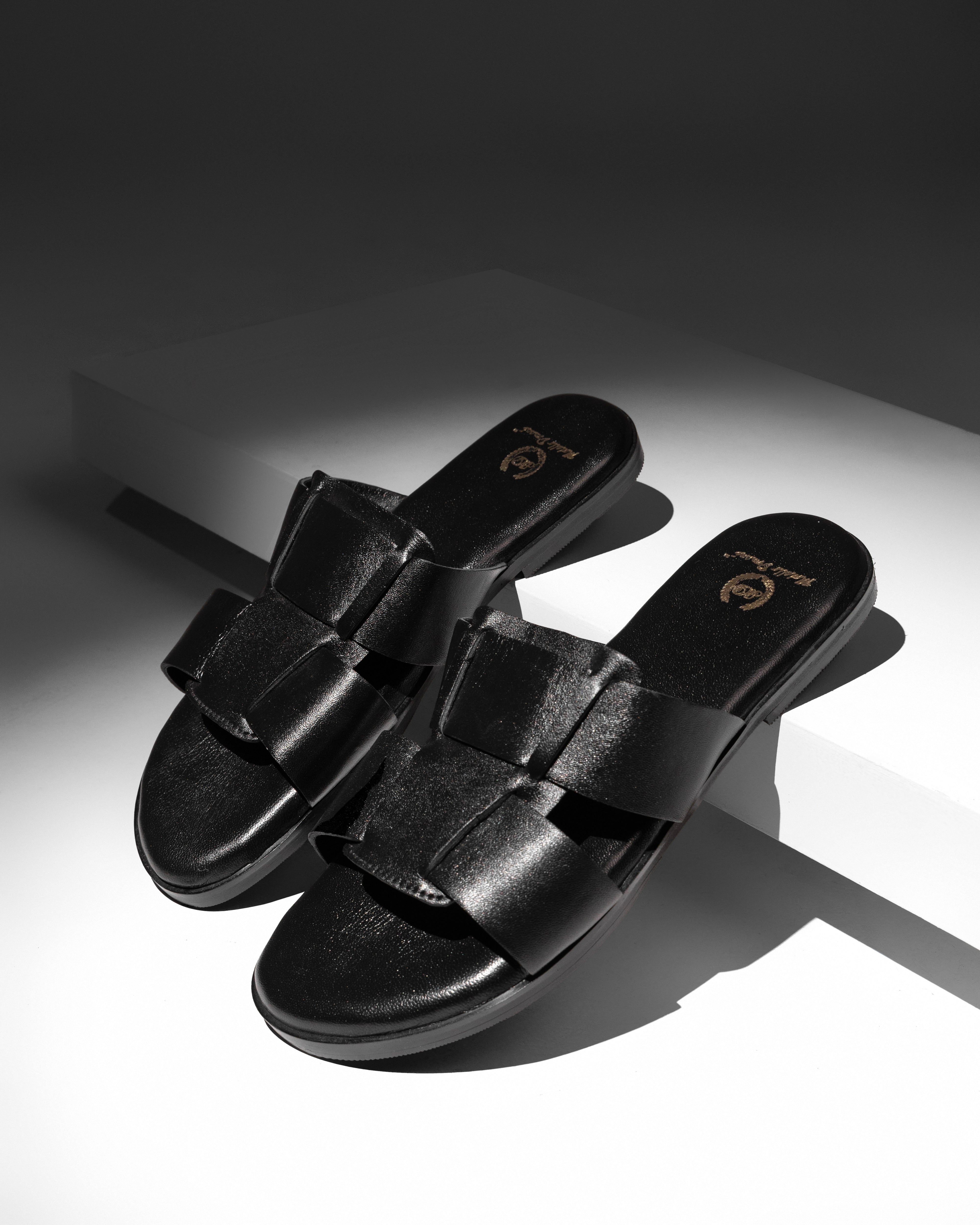 Woven Chunky Slippers (Black)