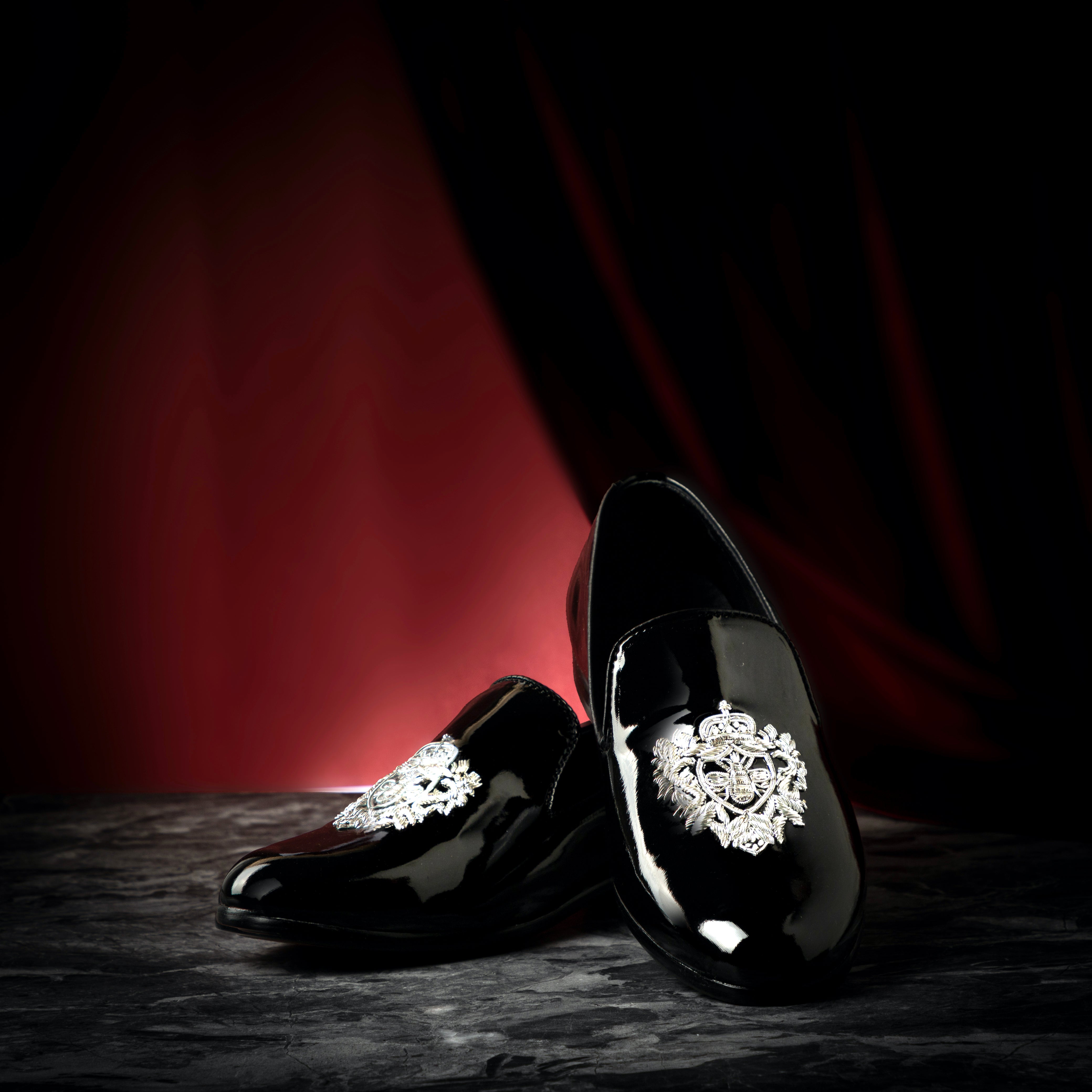 The Regal Bee Slipons (Patent Black)