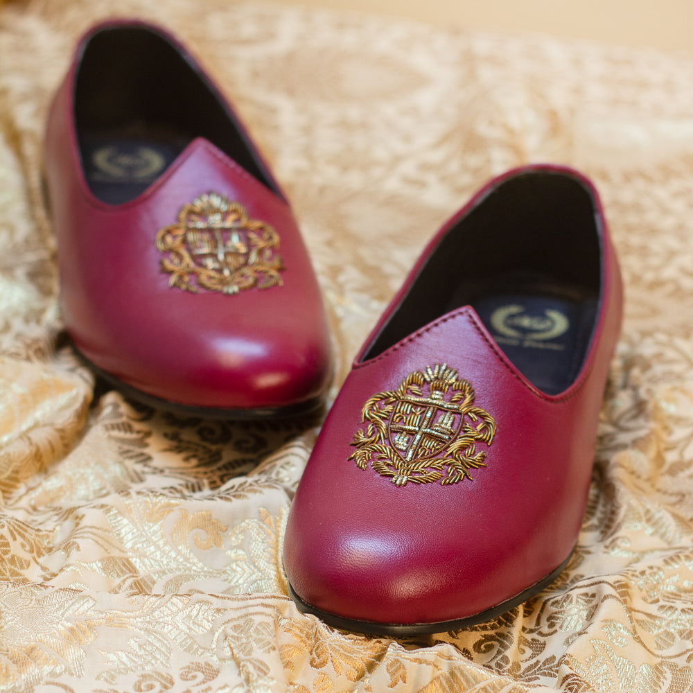 Royal Crest©️ Leather Juttis (Wine)(Patent Copyright Artwork)