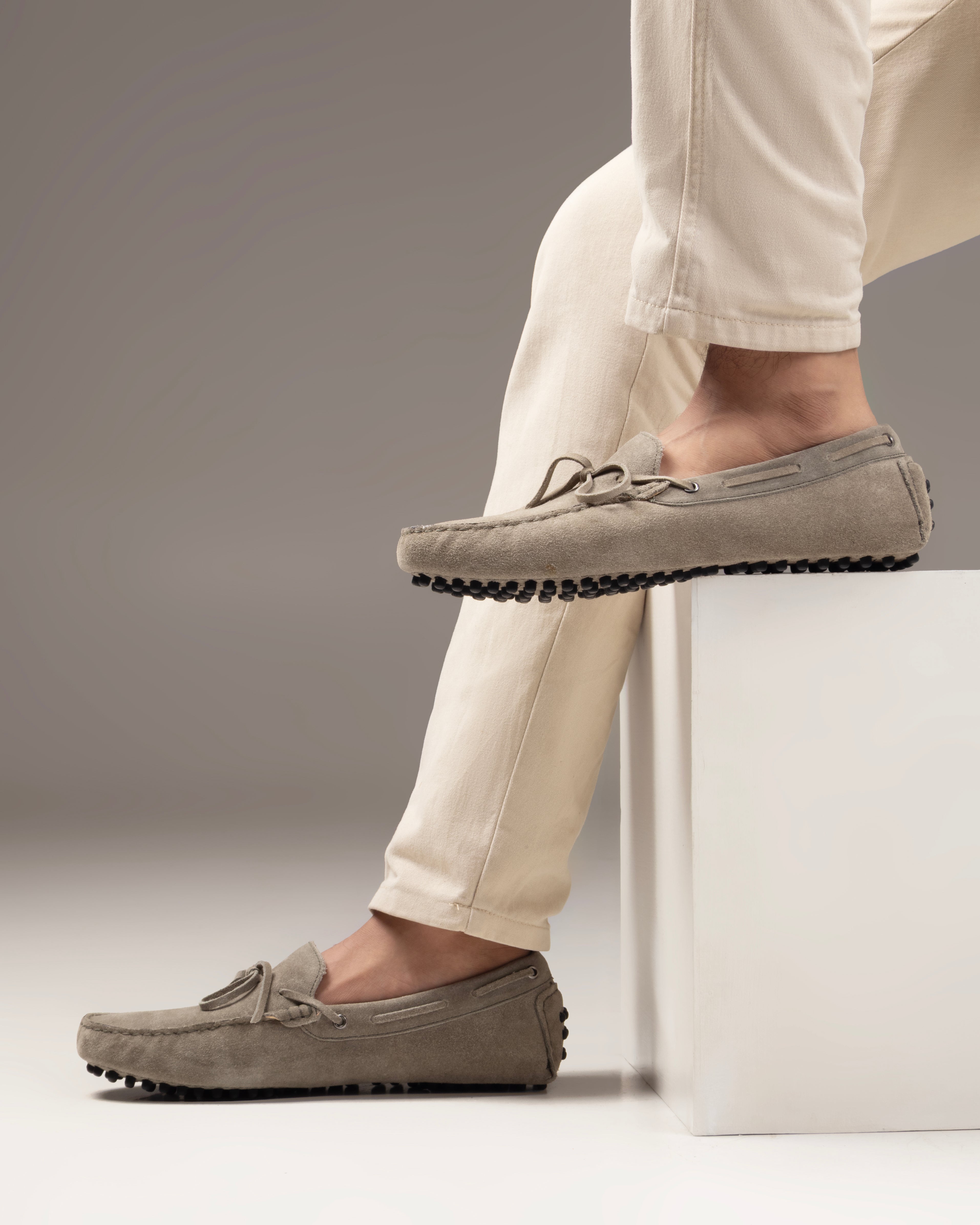 Gommino Suede Bow Loafers (Moon Grey - Limited Edition)