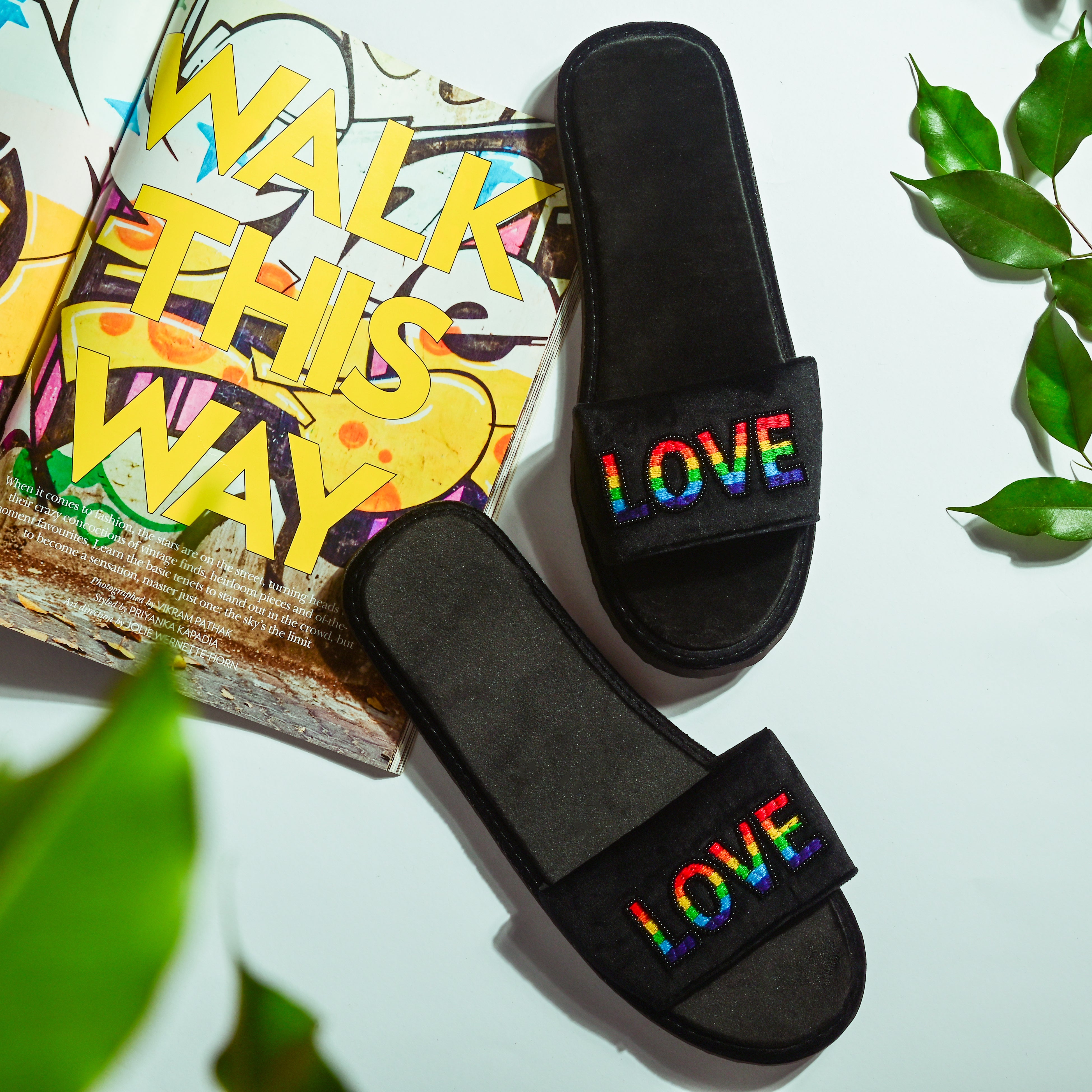 LOVE Domani Slippers Men (Black-Multi)