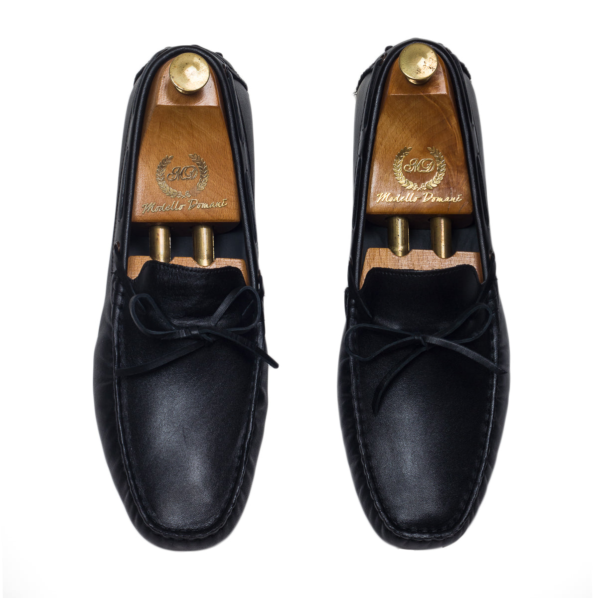 Gommino Leather Bow Loafers (Black)