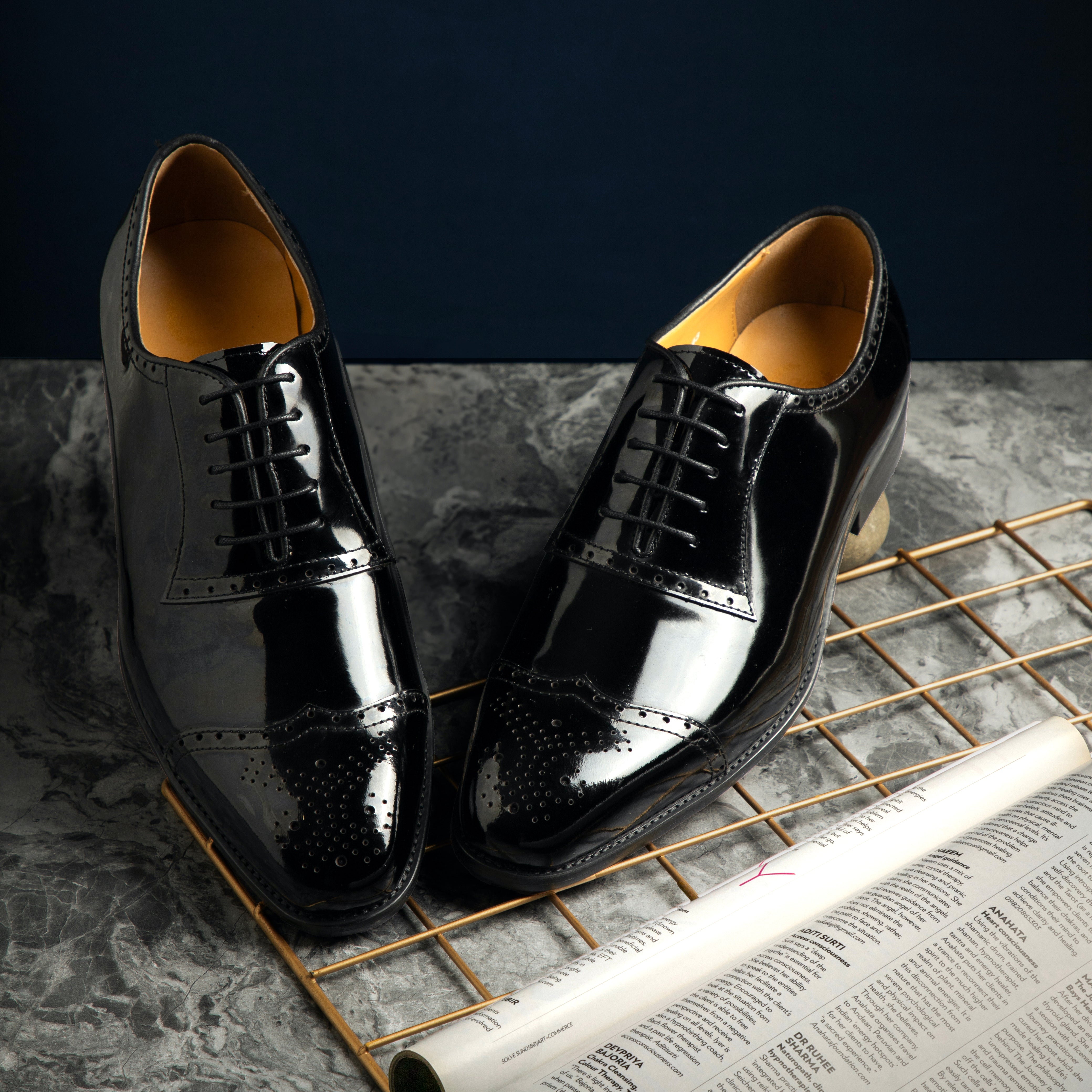 Milano Leather Brogues (Patent Black)