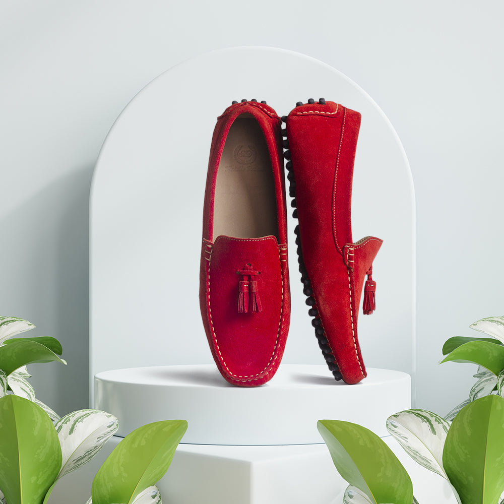 Gommino Suede Tassel Loafers (Red)