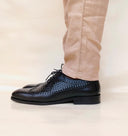 Woven Leather Brogues (Black) — Black shoes | Modello Domani
