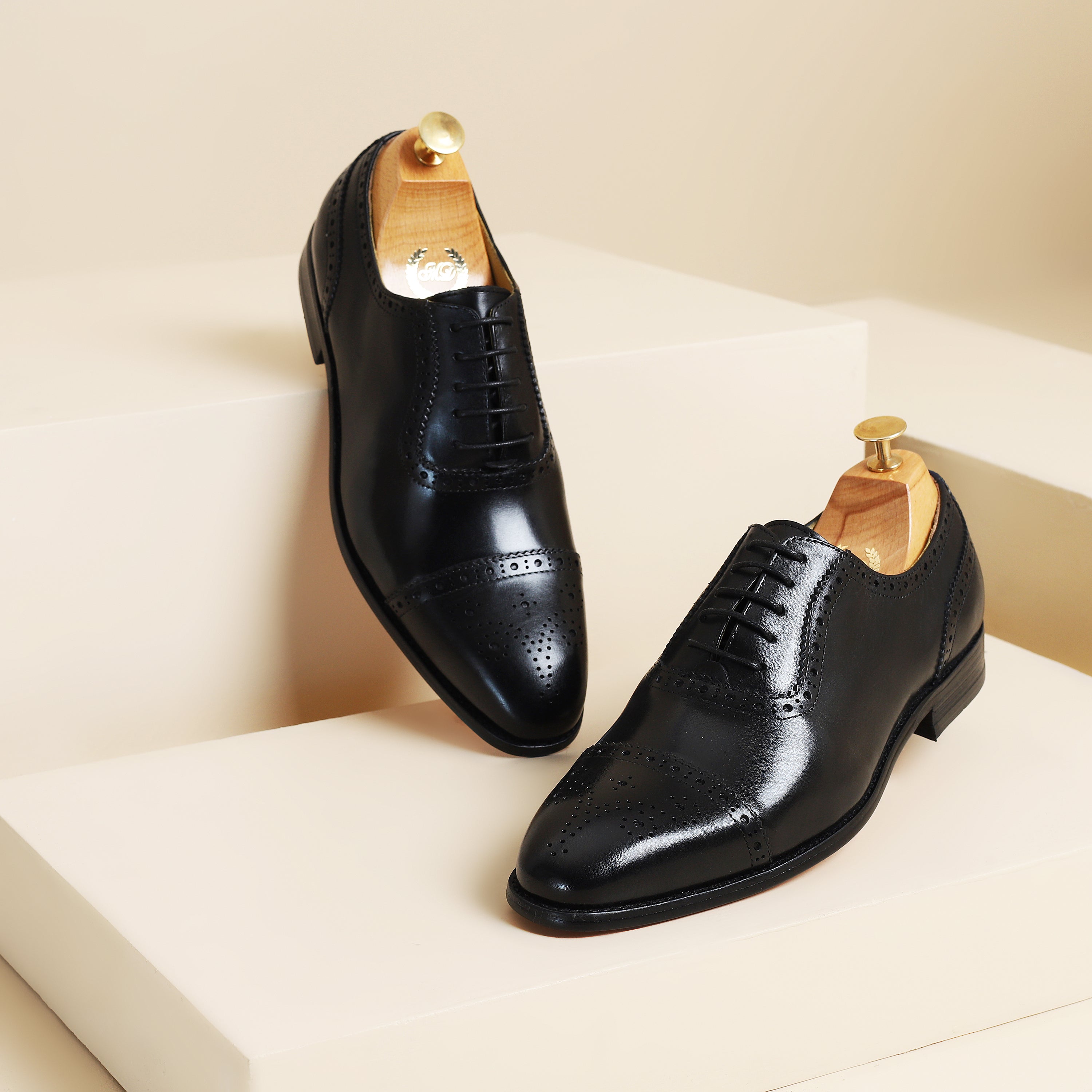 Milano Leather Brogues (Black)