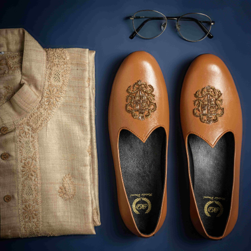 Royal Crest©️ Leather Juttis (Tan)(Patent Copyright Artwork)