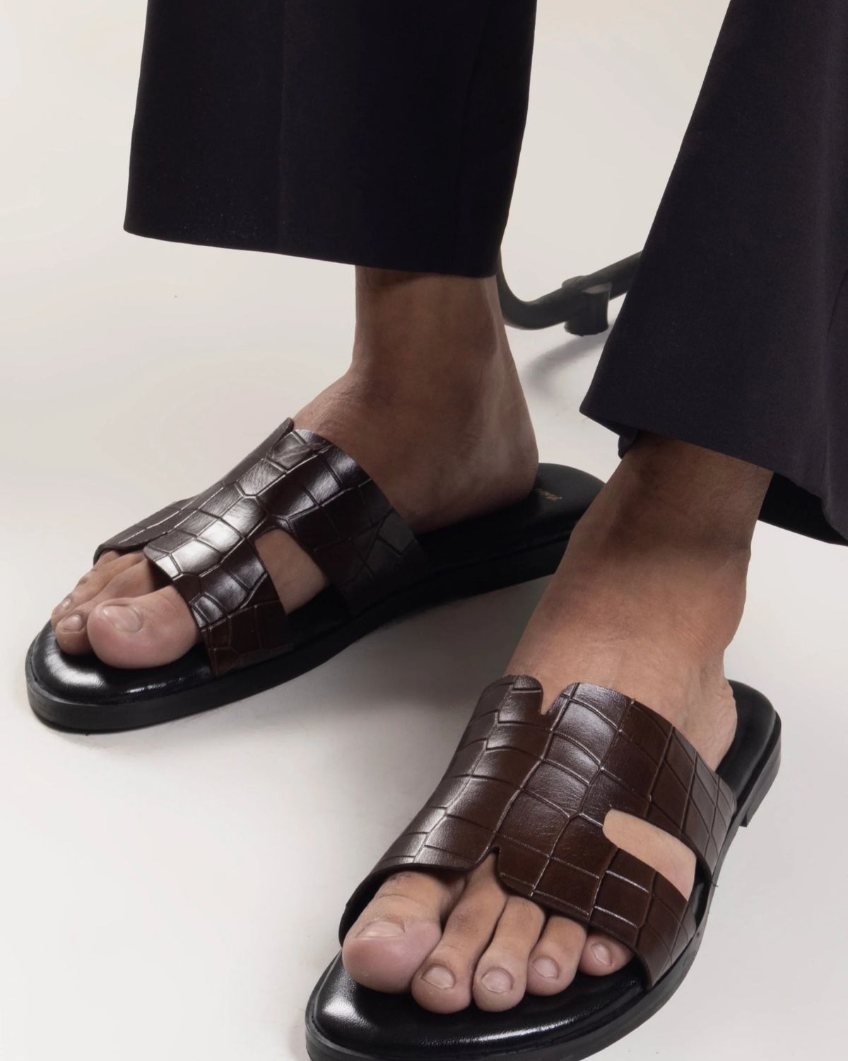 Hades Embossed Slippers (Brown)