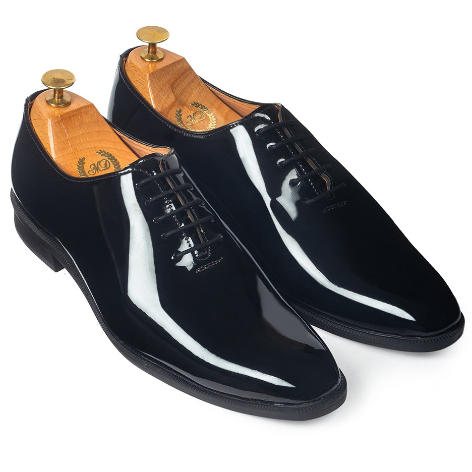 Tux Derby (Patent Black)