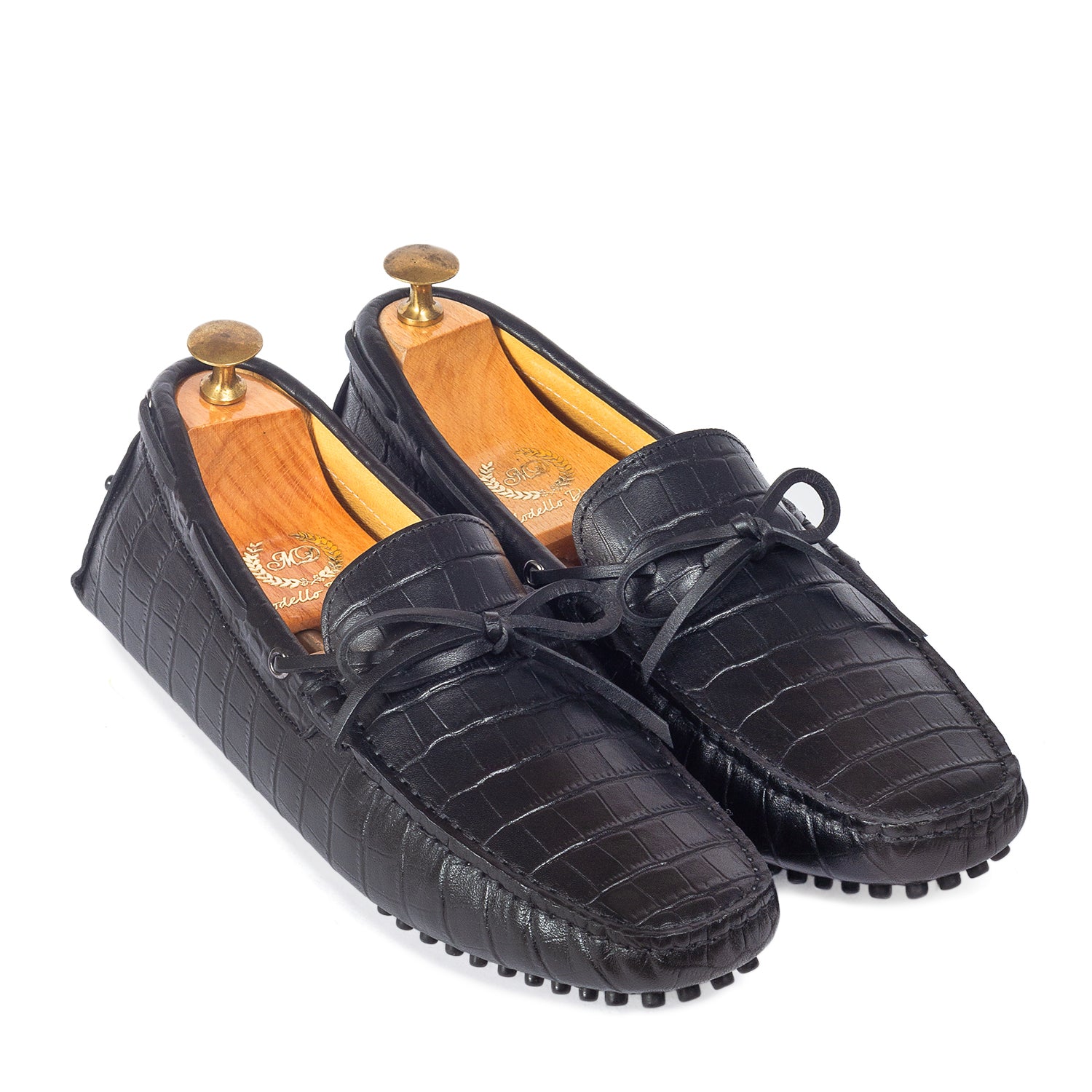 Gommino Textured Leather Bow Loafers (Black)