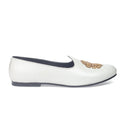 Royal Crest©️ Leather Juttis (Ivory White)(Patent Copyright Artwork) — White juttis | Modello Domani