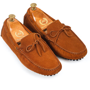 Gommino Suede Bow Loafers (Dark Tan)